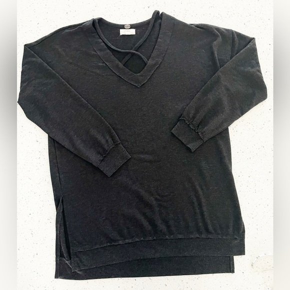 Cupio Long Sleeve Top Women’s Medium Dark Gray Thnic - Picture 1 of 6